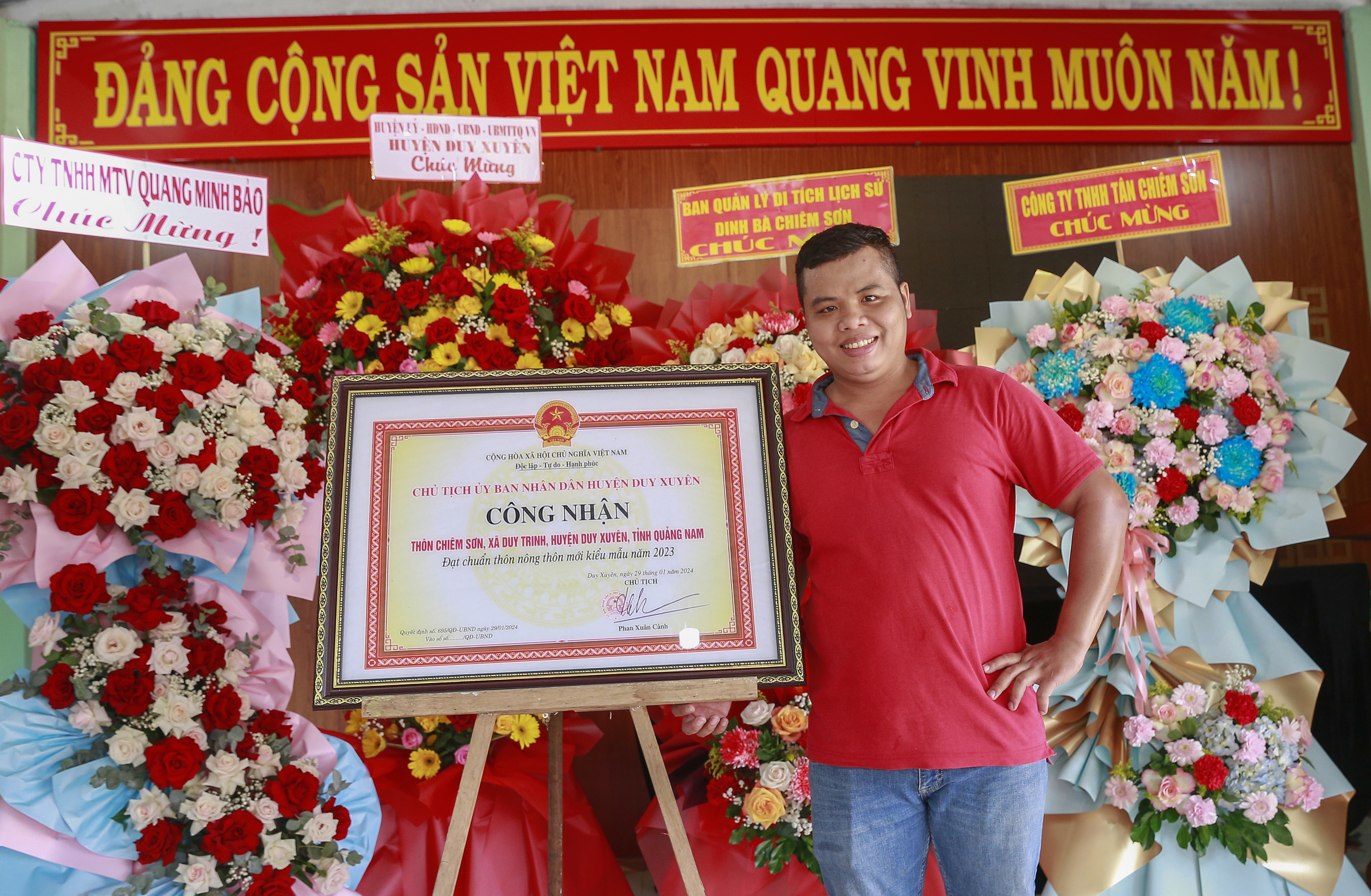 Hạnh phúc khi quê hương đi lên từng ngày