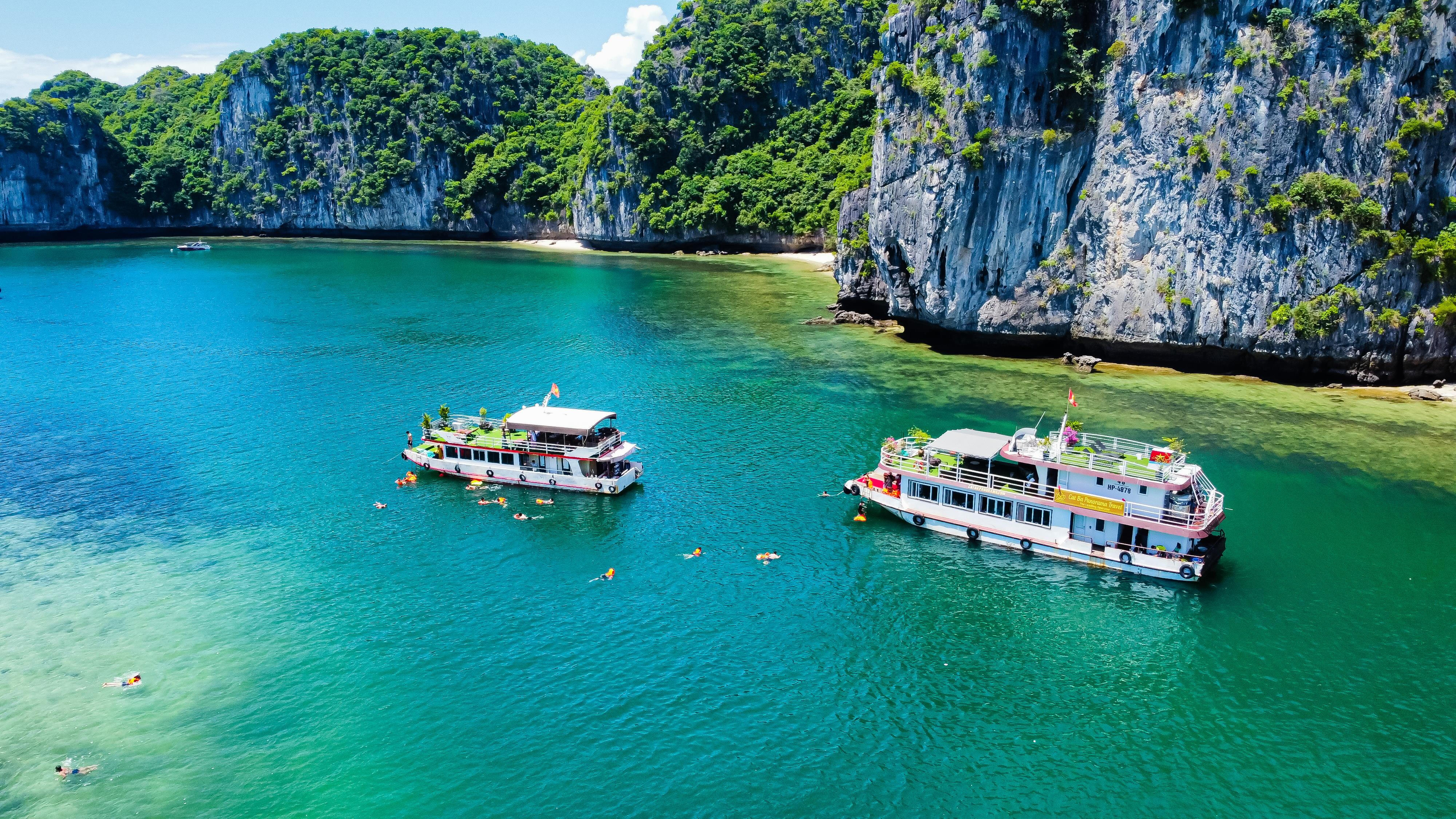Vẻ đẹp vịnh Lan Hạ