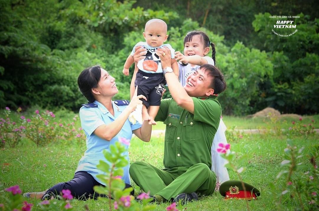 Hạnh phúc gia đình