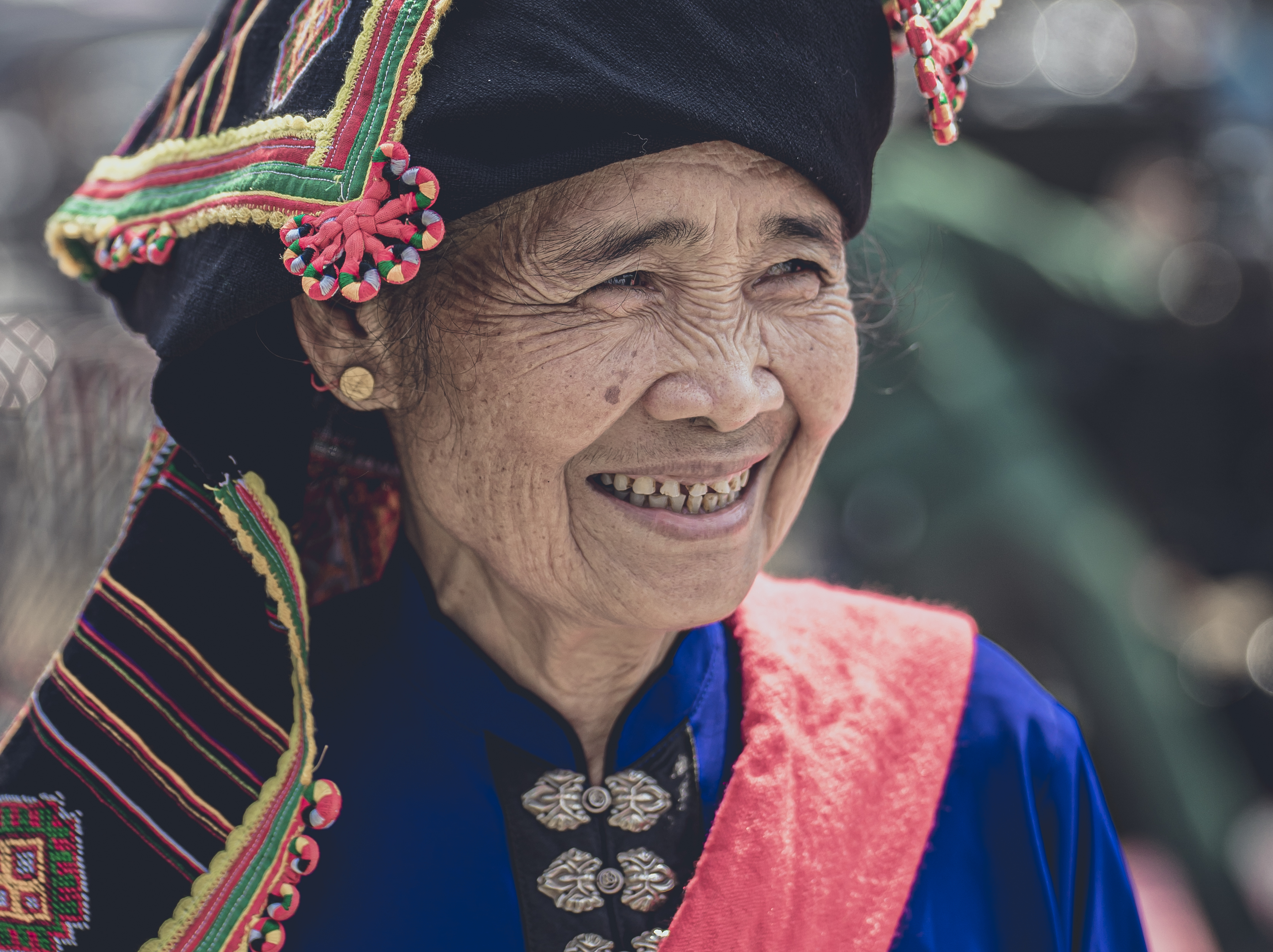 nụ cười điện biên